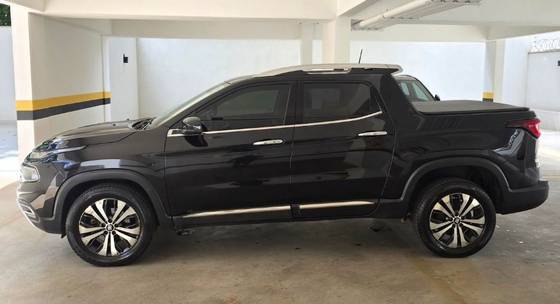 FIAT TORO 2.0 16V TURBO DIESEL VOLCANO 4WD AT9 FIAT TORO 2.0 16V TURBO DIESEL VOLCANO 4WD AT9